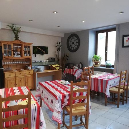 Hotel Restaurant Le Moschenross Thann Bagian luar foto