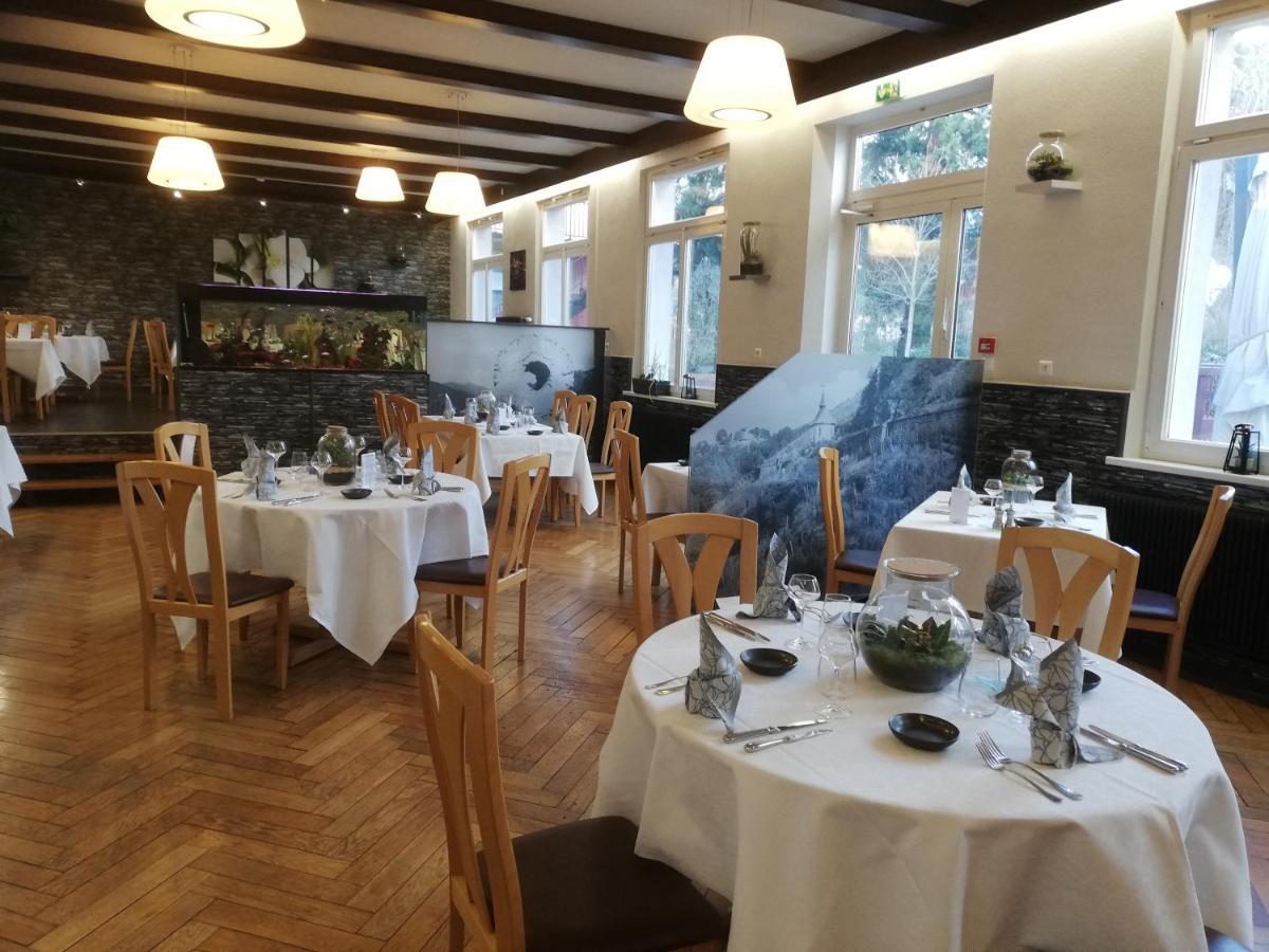 Hotel Restaurant Le Moschenross Thann Bagian luar foto